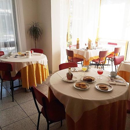 Hotel Meris Μιλάνο Μαριτίμα Εξωτερικό φωτογραφία